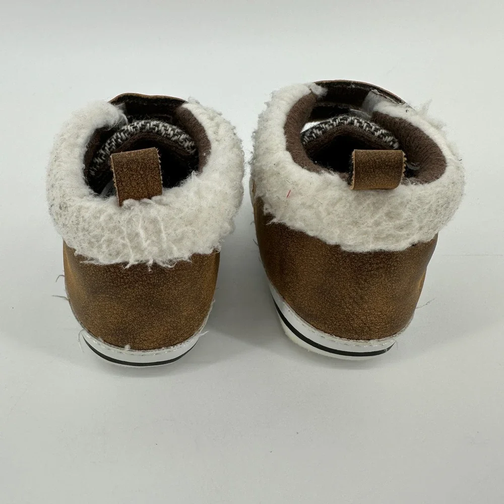 Cat & Jack Baby Boy Sherpa Lined Sneaker Boots Brown Herringbone Size 0-3M NWOT
